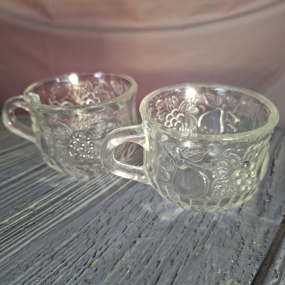 Vintage Jeannette Glass Clear Glass "Fruit" Pattern 2 Embossed/ Raised Fruit - Picture 9 of 9